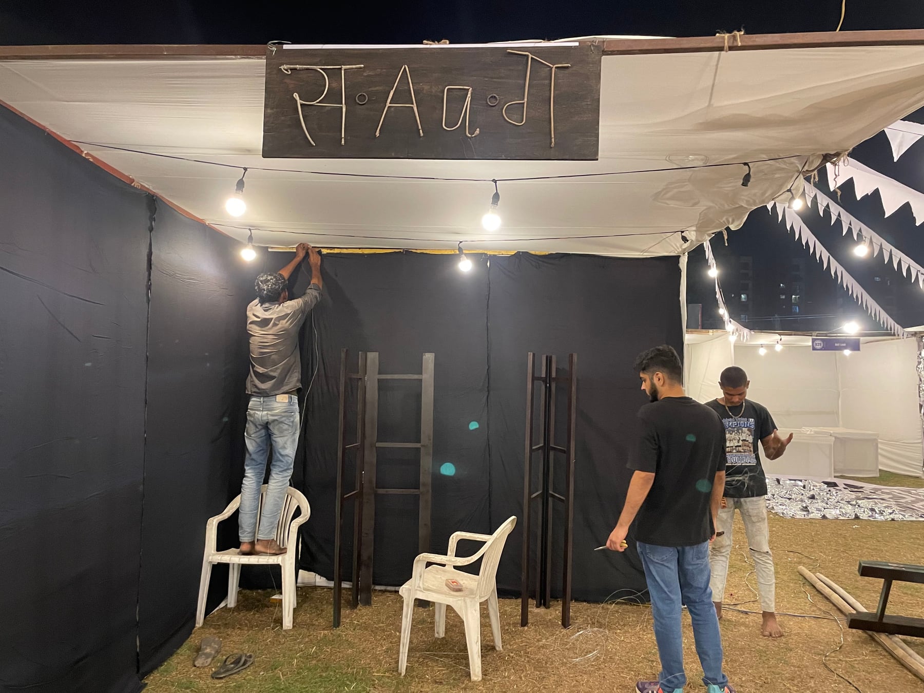The Saag team preparing an exhibition stall